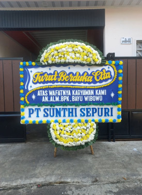 Papan Bunga Duka di Karanggayam